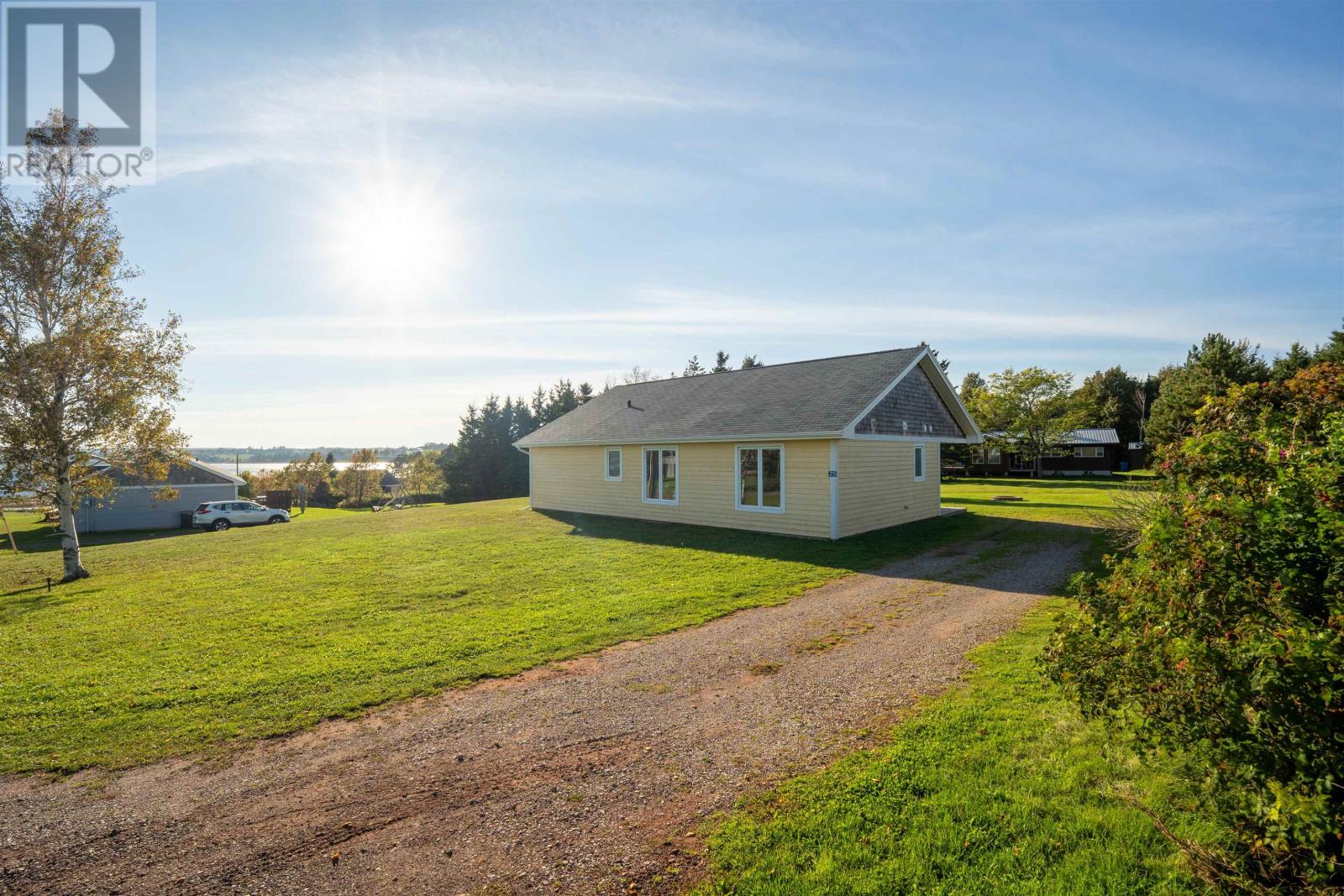 25 BURNS Avenue - Image 4