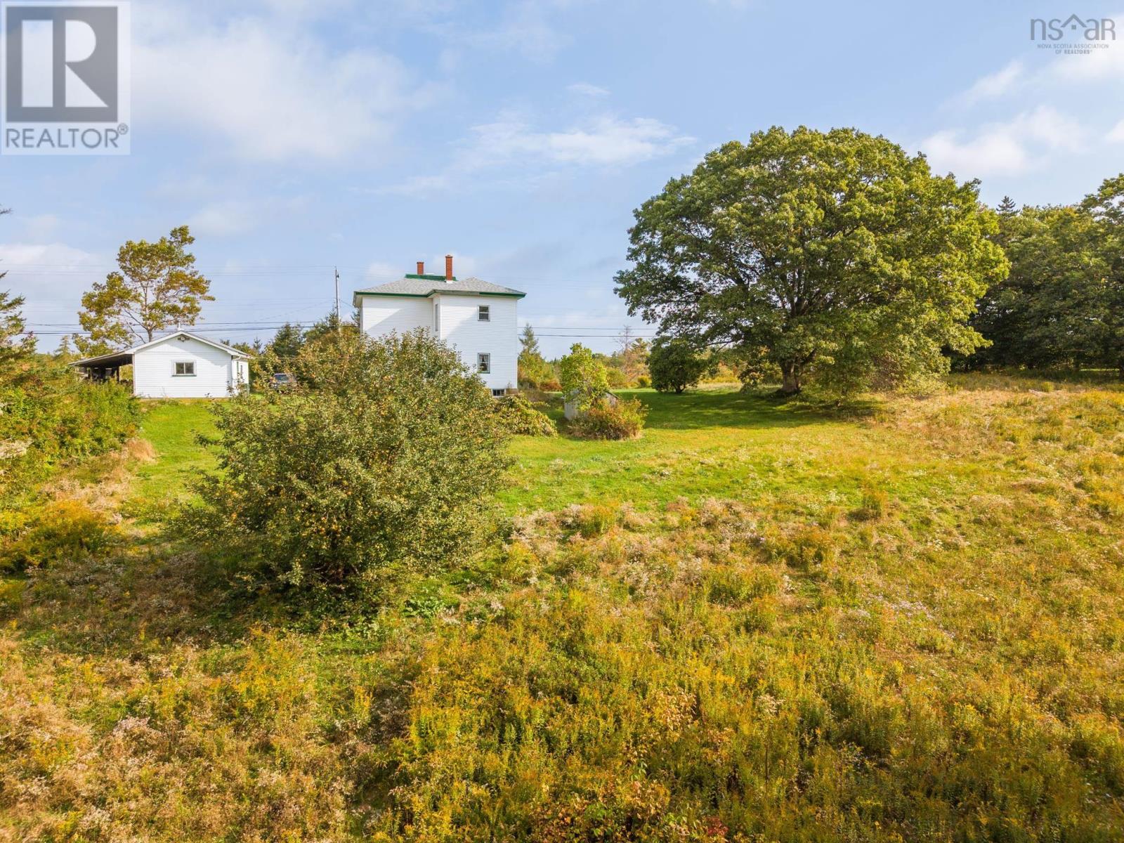 212 Highway 203 - Image 40