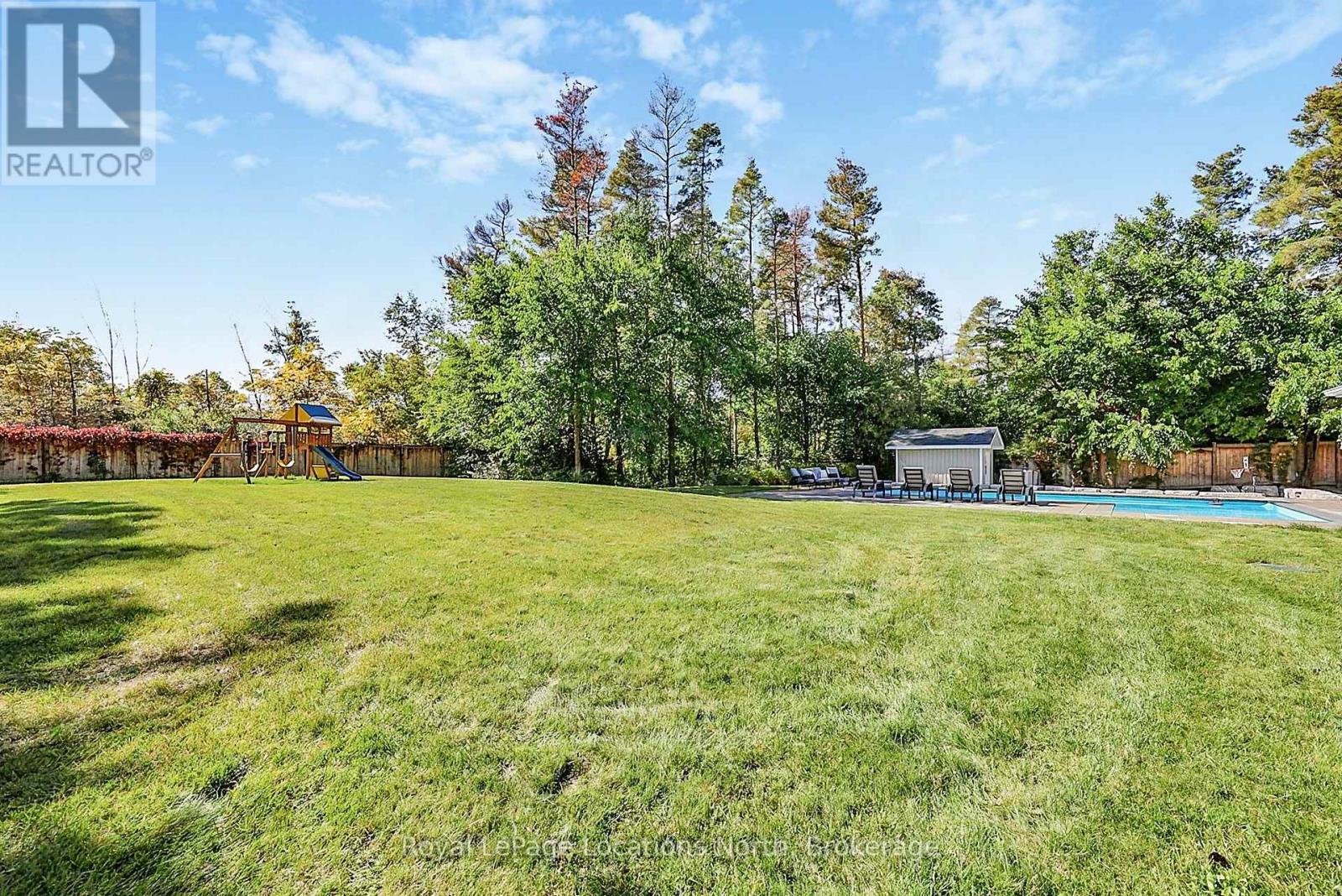 39 FOREST DRIVE - 43