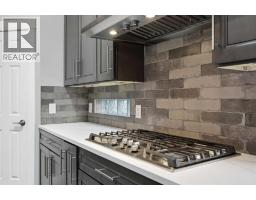 209 Oakmere Close - photo 10