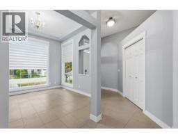 209 Oakmere Close - photo 5