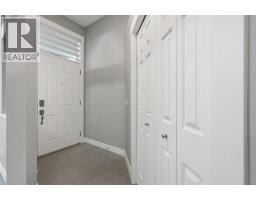209 Oakmere Close - photo 4