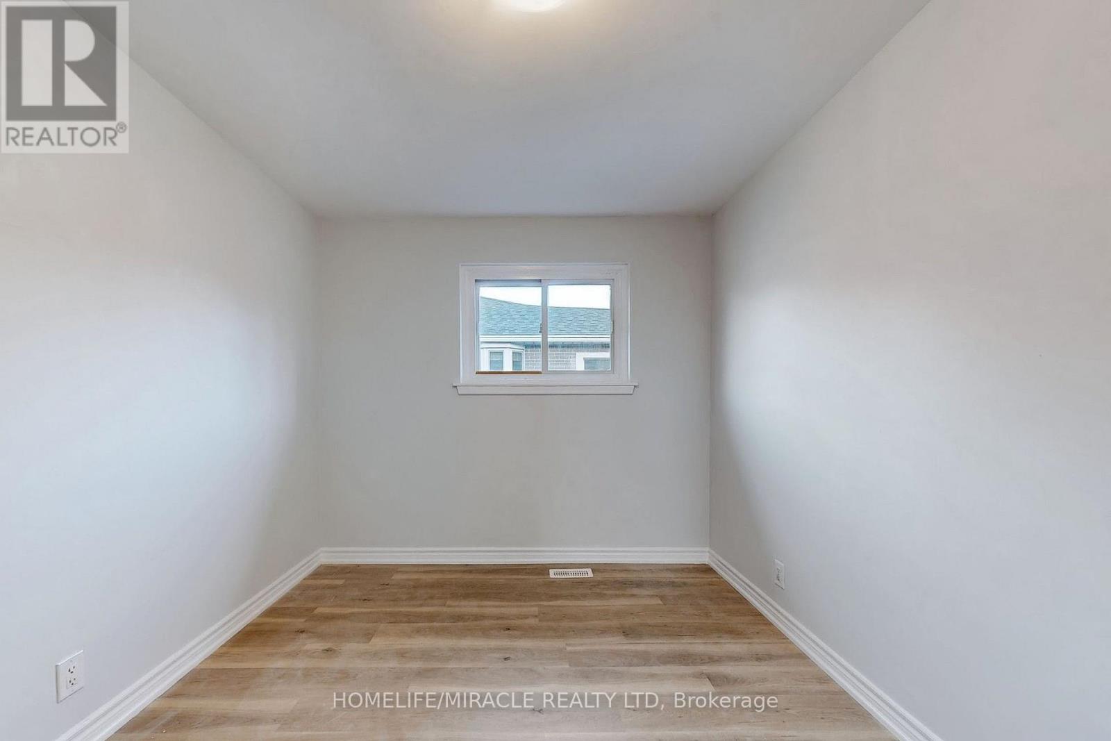 Main Floor- 253 Wilson Road North, Oshawa, ON photo 21