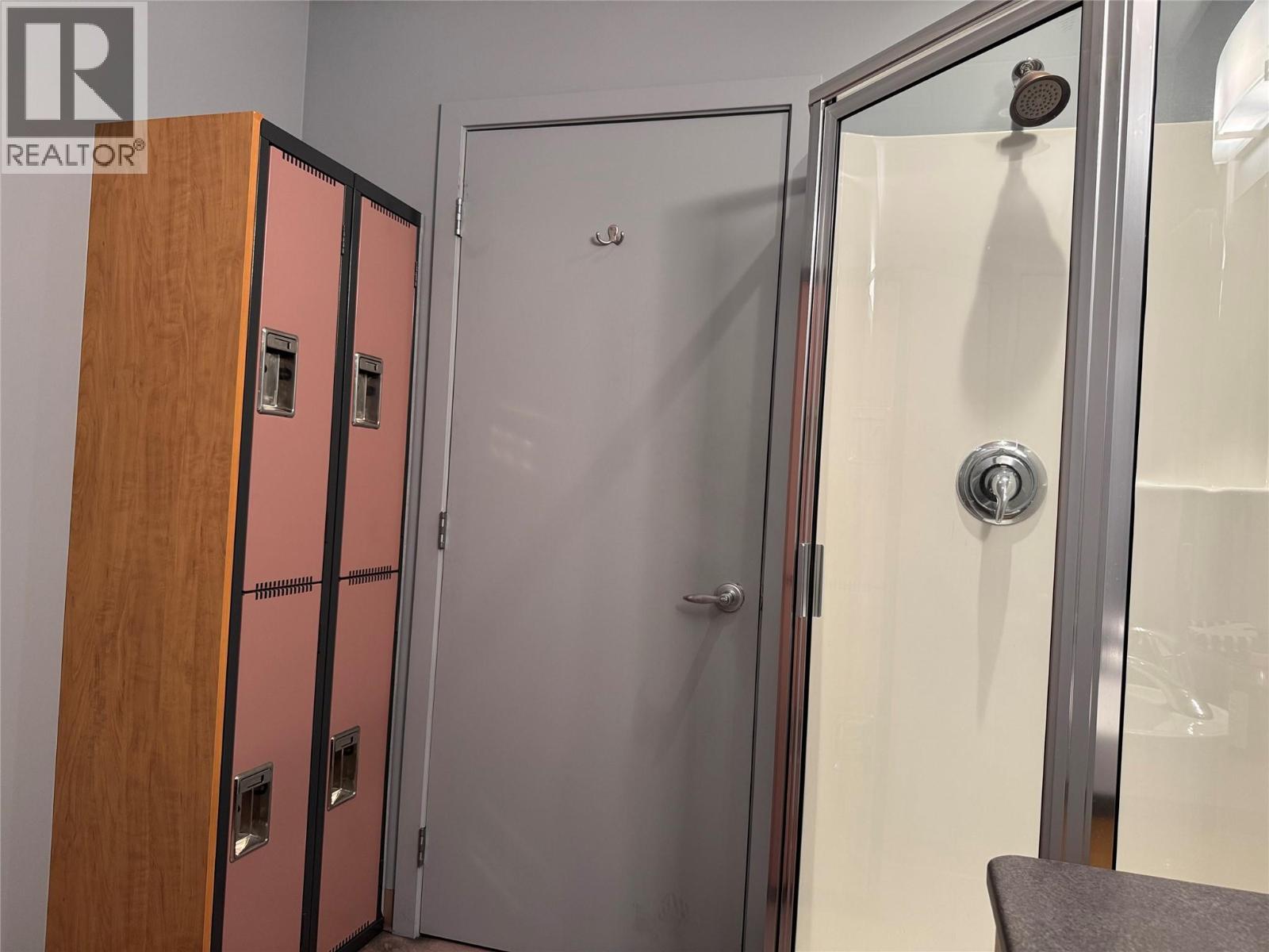 13615 Victoria Road N Unit# 104, Summerland