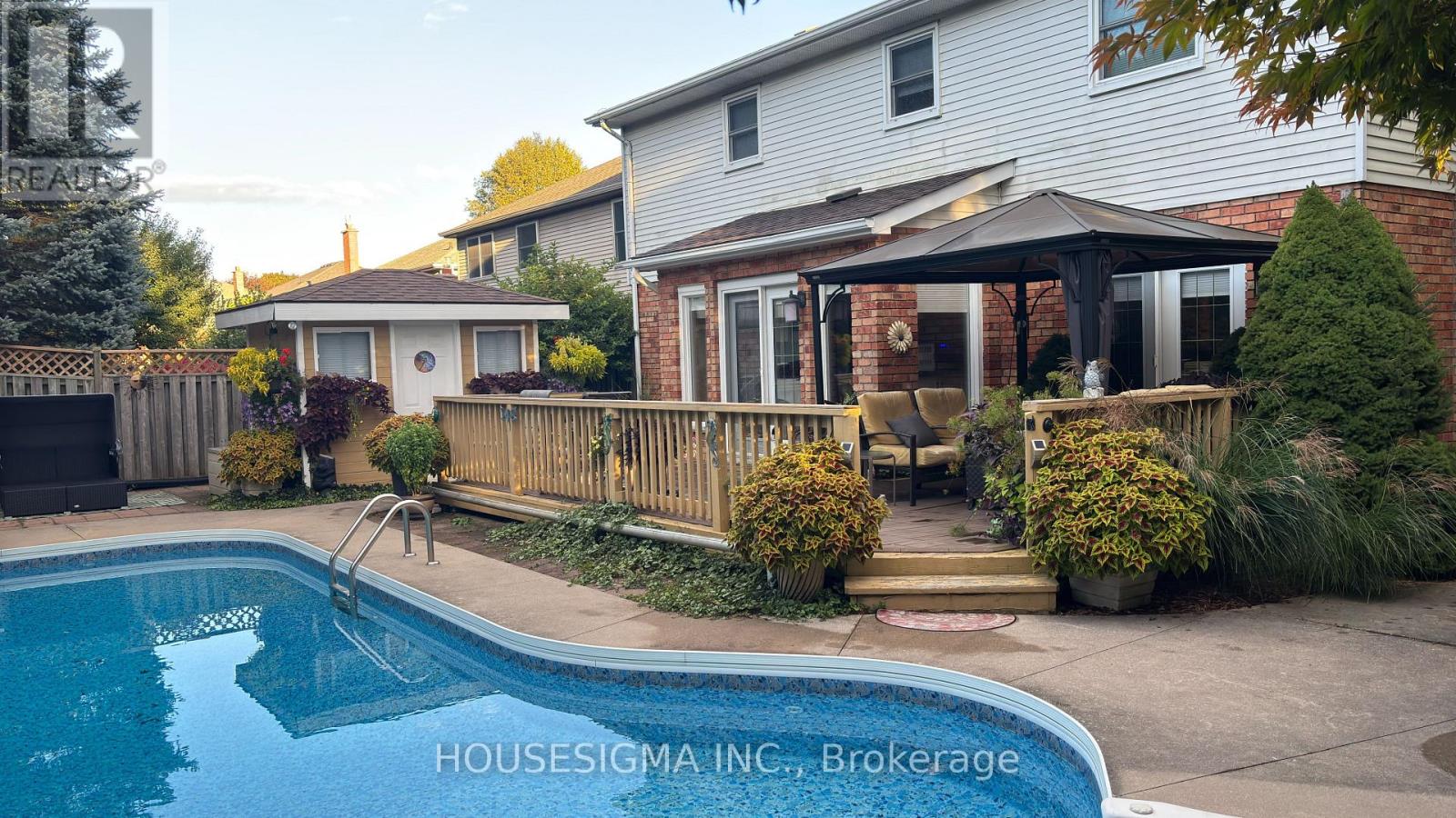 18 JENNIFER GARDENS - Image 31