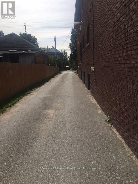 266 ROMAINE STREET - 29