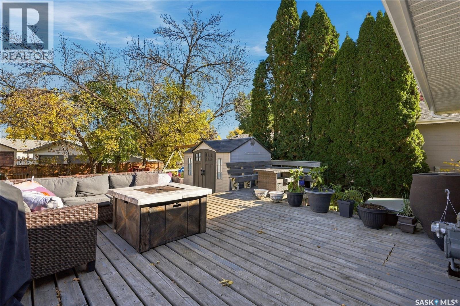 158 Smallwood CRESCENT - 40