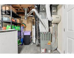 158 Smallwood Crescent, Saskatoon, SK S7L4Z6 Photo 36