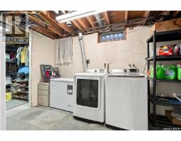 158 Smallwood Crescent, Saskatoon, SK S7L4Z6 Photo 39