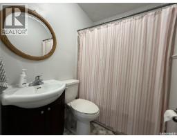 190 Victoria Avenue, Yorkton, SK S3N1T1 Photo 12