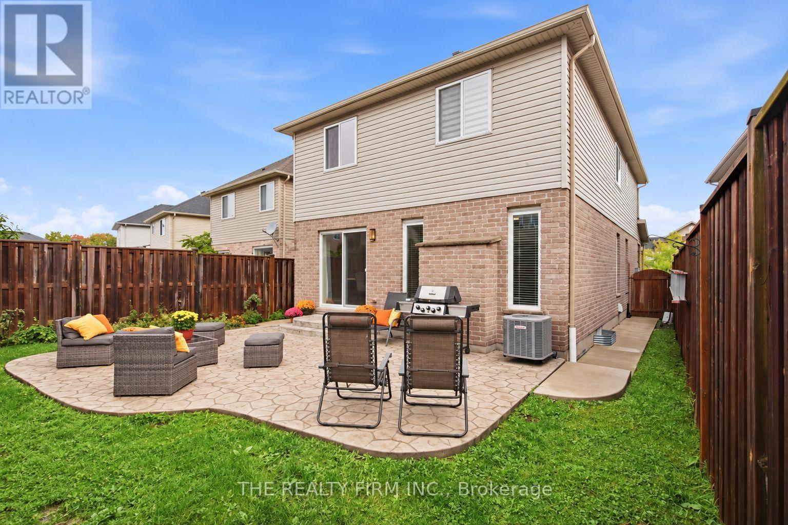 884 REEVES AVENUE - Image 45