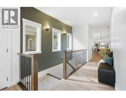 13 Bayview Mews SW - photo 3