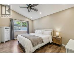 4pc Bathroom - 36 Hidden Ranch Mews Nw, Calgary, AB T3A5Z5 Photo 15