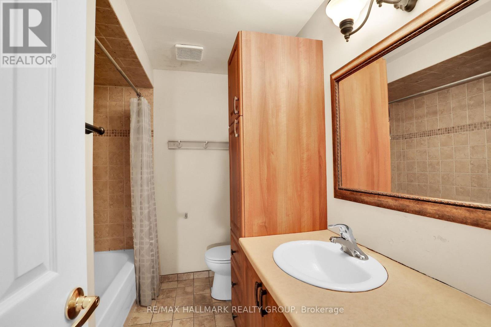 924 DYNES ROAD - Image 13