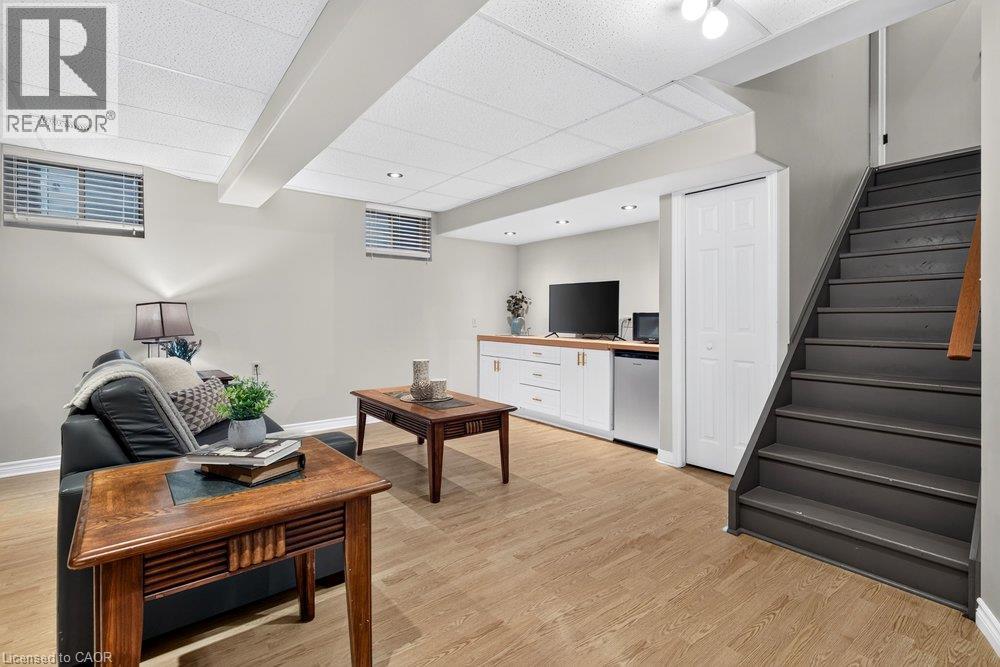 28 Glen Forest Drive — photo 32