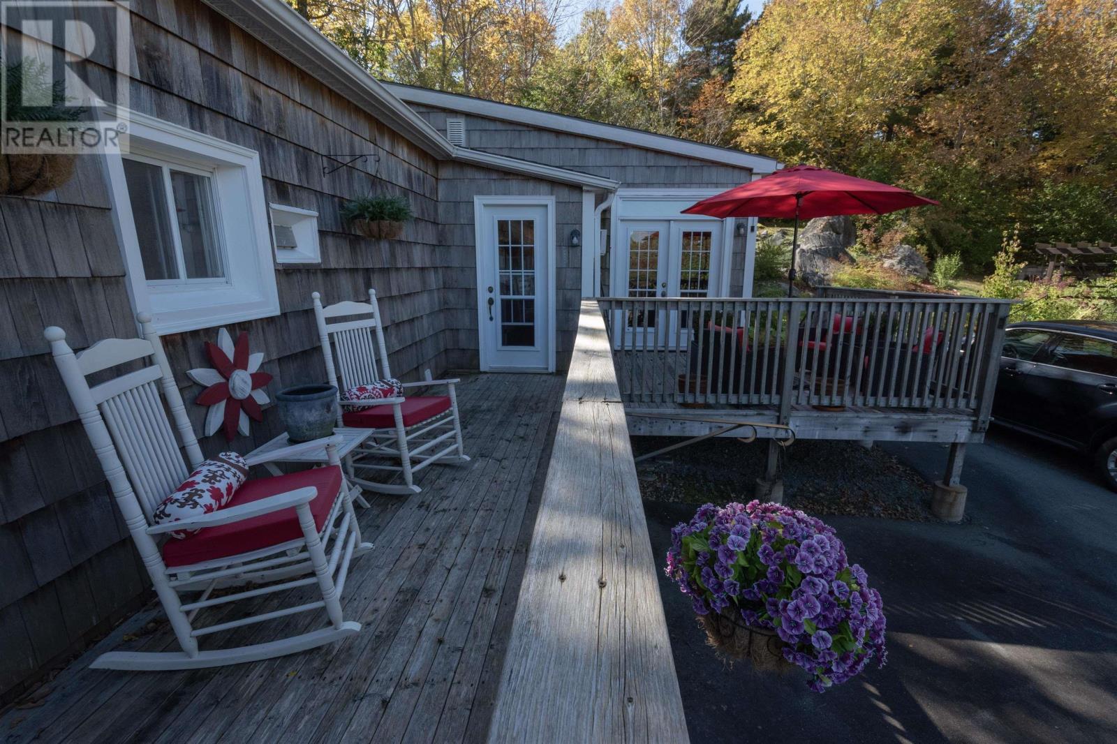 86 West Street - Image 5