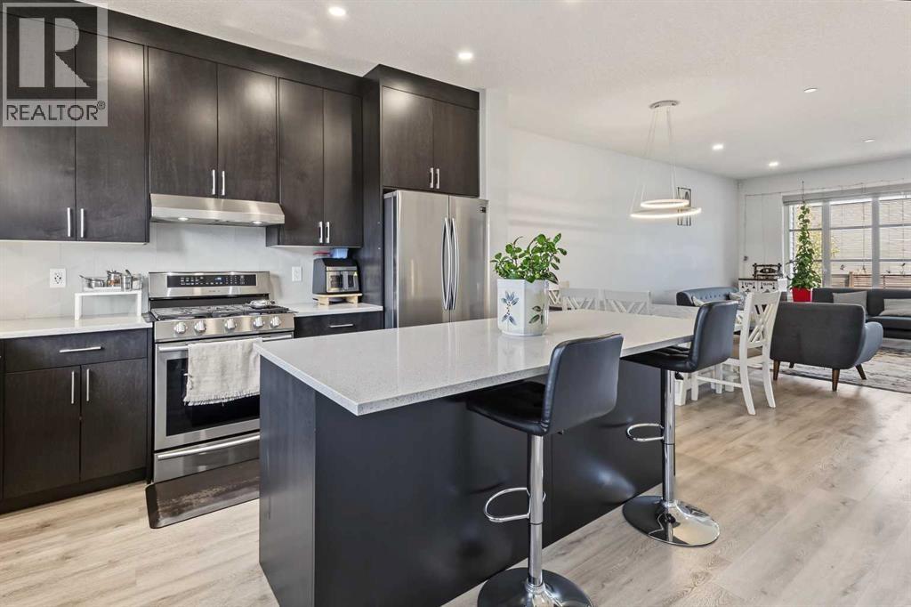 16 Howse Crescent NE - 11