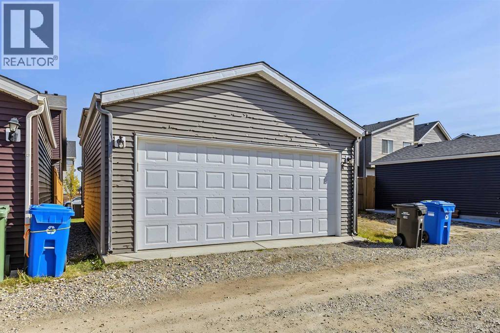 16 Howse Crescent NE - Image 29