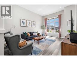 374 Magnolia Square SE - photo 3