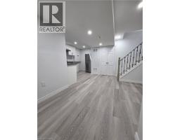 264 Holbeach Court Unit# Lower, Waterloo, ON N2J4Y7 Photo 8