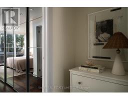 15 Crocker Avenue, Toronto, ON M6J1K7 Photo 14