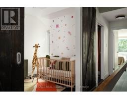 15 Crocker Avenue, Toronto, ON M6J1K7 Photo 24