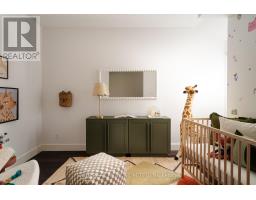 15 Crocker Avenue, Toronto, ON M6J1K7 Photo 25