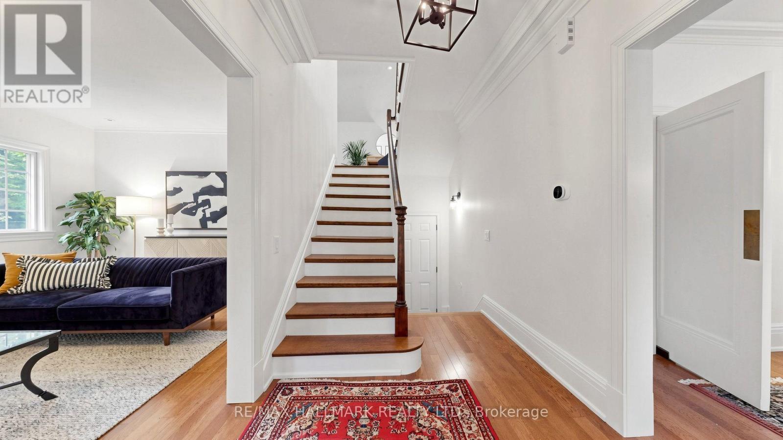12 Ancroft Place, Toronto, ON photo 18