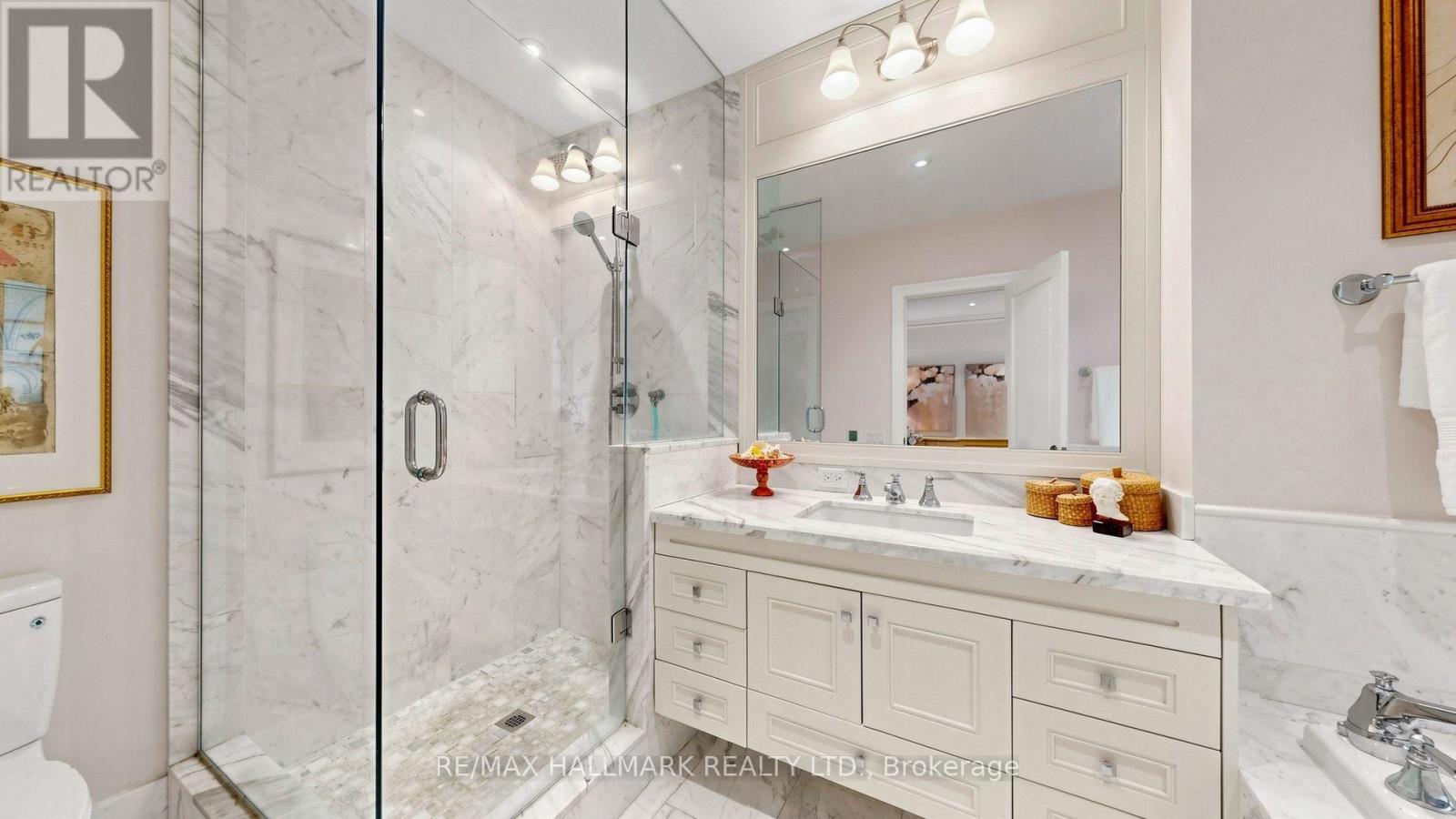 12 ANCROFT PLACE - 30