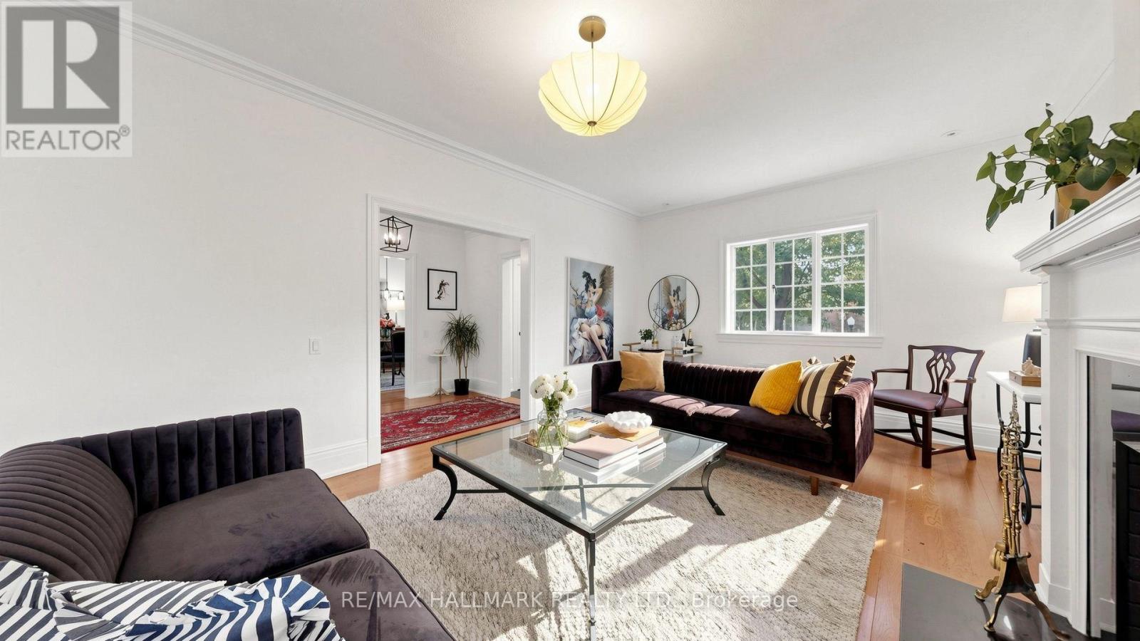 12 Ancroft Place, Toronto, ON photo 5