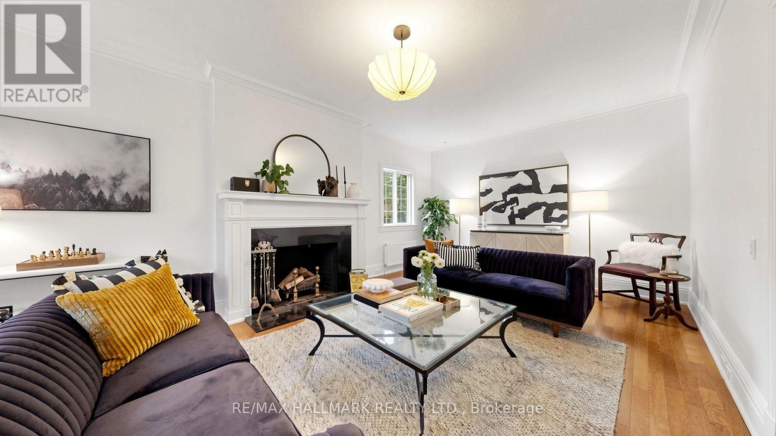 12 Ancroft Place, Toronto, ON photo 7