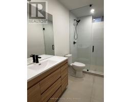 Walk Out - 22 Austin Terrace, Toronto, ON M5R1X9 Photo 14
