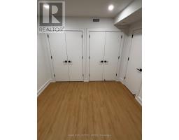 Walk Out - 22a Austin Terrace, Toronto, ON M5R1X9 Photo 10