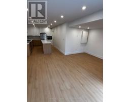 Walk Out - 22a Austin Terrace, Toronto, ON M5R1X9 Photo 6
