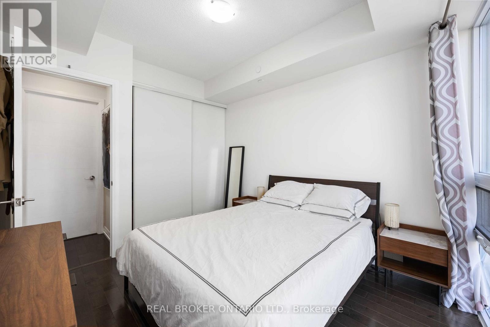 #1518 460 ADELAIDE STREET E - 10