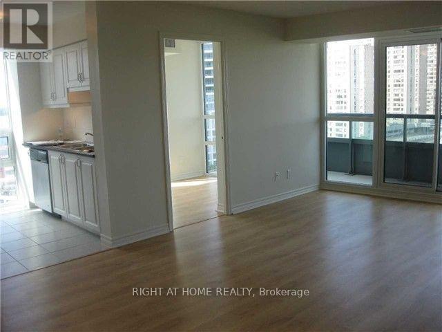 #1208 25 LOWER SIMCOE STREET - 6