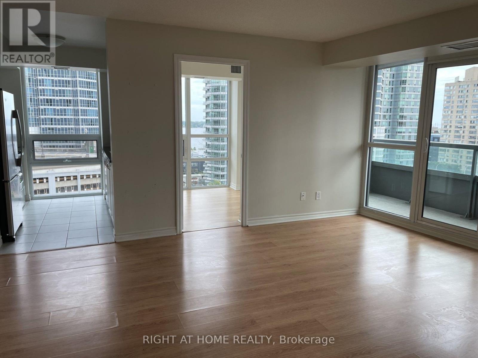 1208- 25 Lower Simcoe Street, Toronto, ON photo 7