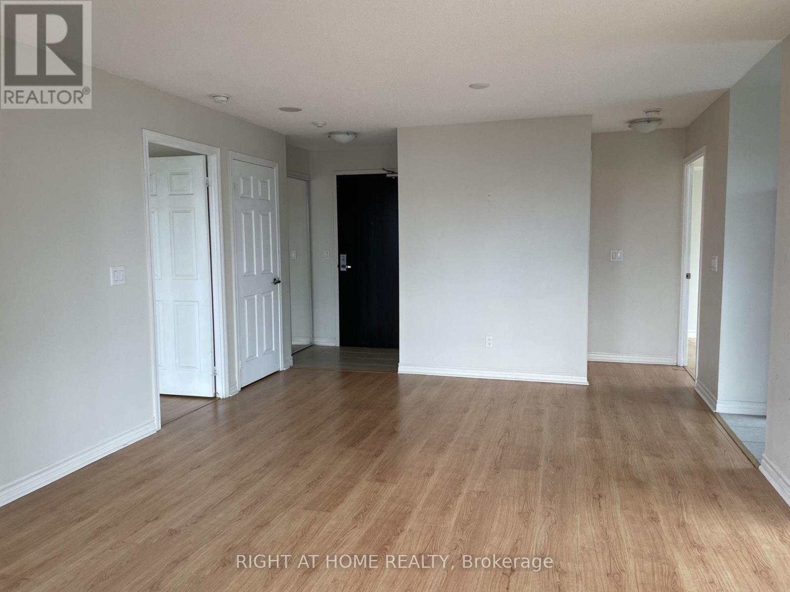#1208 25 LOWER SIMCOE STREET - 8