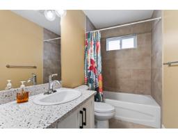 6876 192a Street, Surrey, BC V4N0B7 Photo 27
