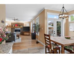 6876 192a Street, Surrey, BC V4N0B7 Photo 9