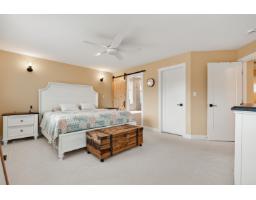 6876 192a Street, Surrey, BC V4N0B7 Photo 22