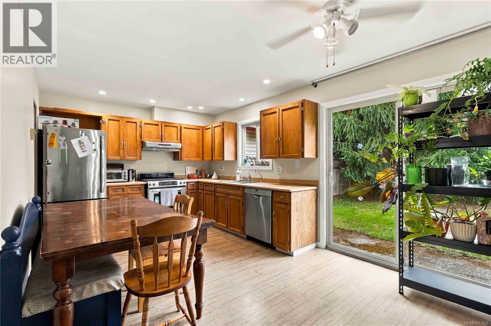 2778 Kingswood Rd - Image 9