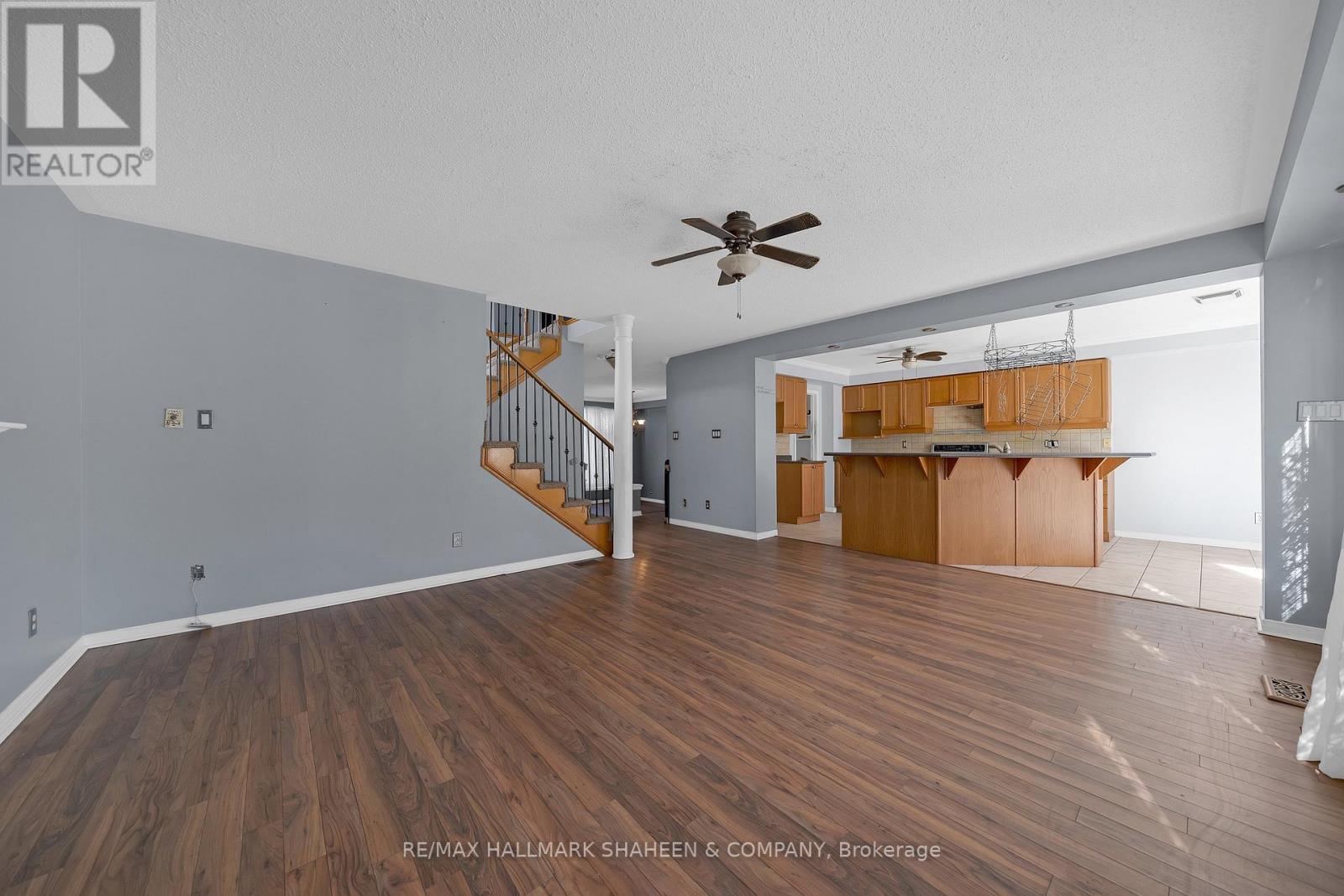 1529 Skyview Street, Oshawa, ON photo 8