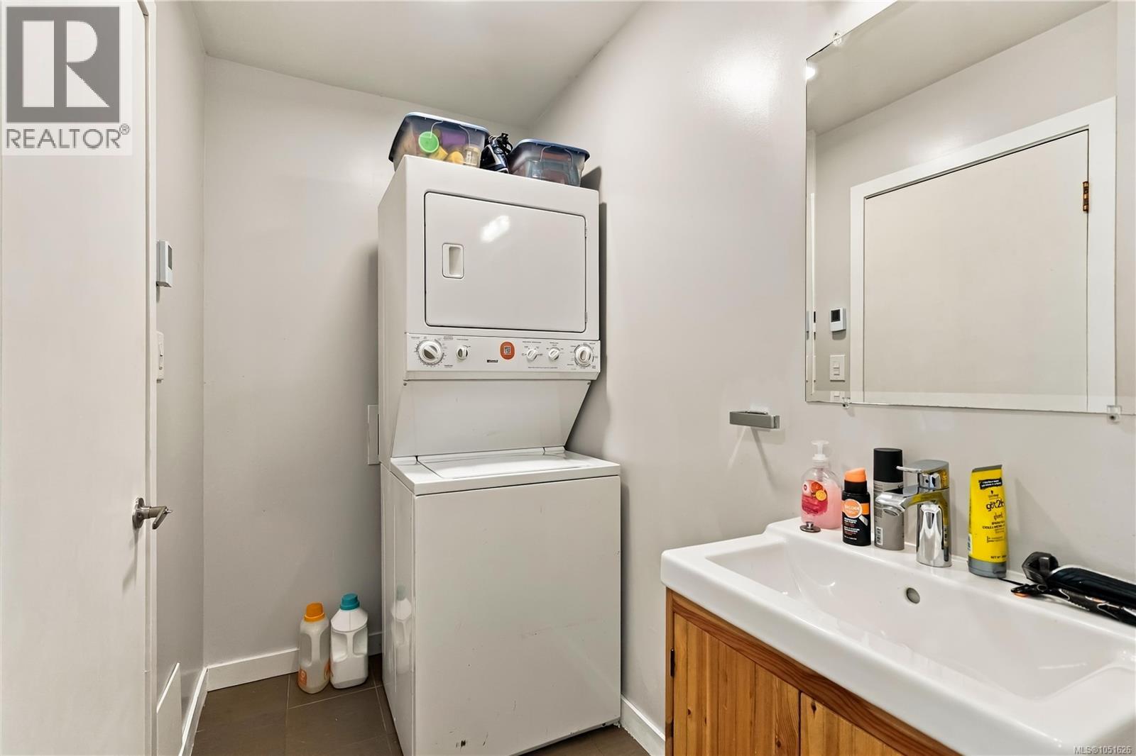 2778 Kingswood Rd - Image 16