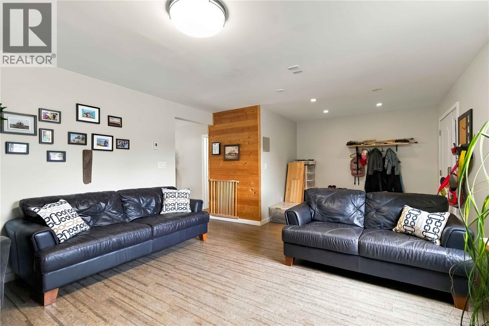 2778 Kingswood Rd - Image 6