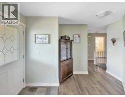 Primary Bedroom - 128 12 Ave Ne, Sundre, AB T0M1X0 Photo 6
