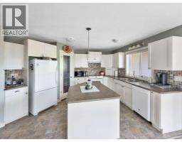 3pc Bathroom - 128 12 Ave Ne, Sundre, AB T0M1X0 Photo 11