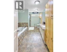 128 12 Ave Ne, Sundre, AB T0M1X0 Photo 18