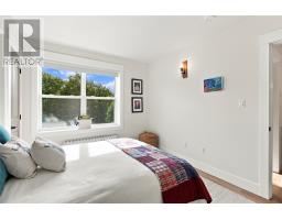 180 Topsail Road thumbnail 28