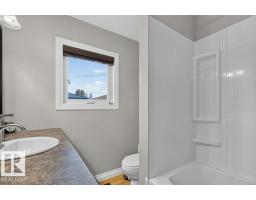 5412 90a Av Nw, Edmonton, AB T6B0P8 Photo 25
